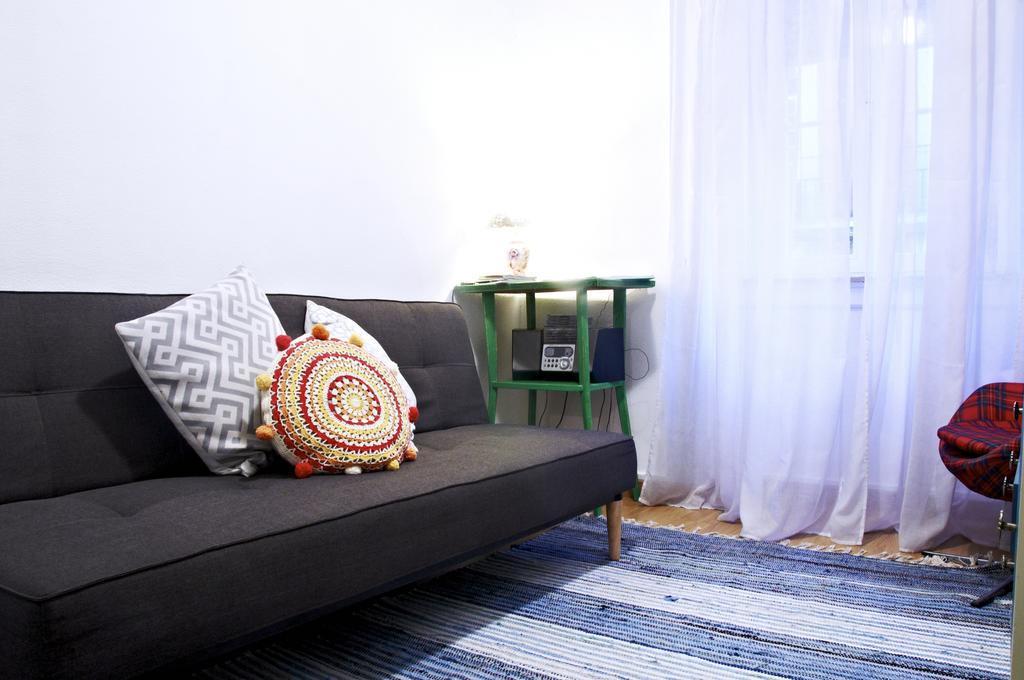 Downtown Doll'S House Apartment Lisbon Room photo